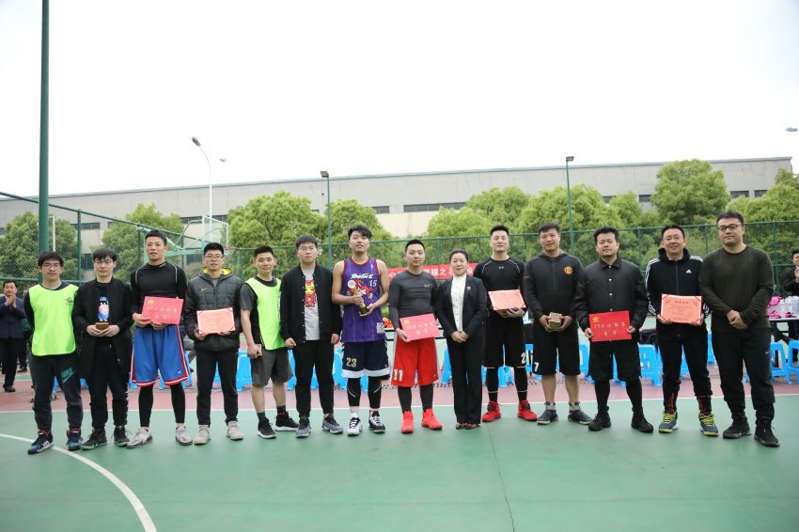 6——前三強獲獎合影.JPG 6——前三強獲獎合影.JPG