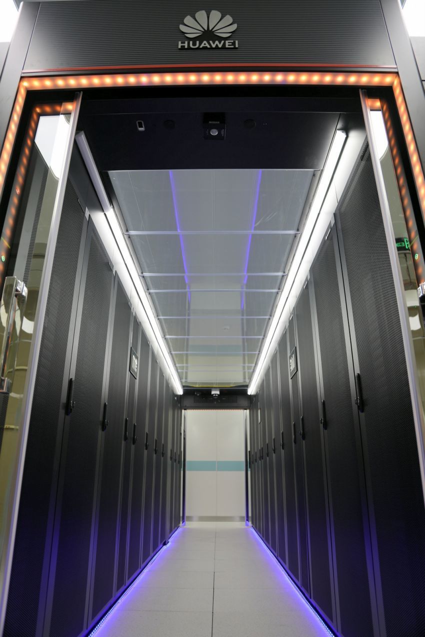 業務引領，數據推動產業發展？